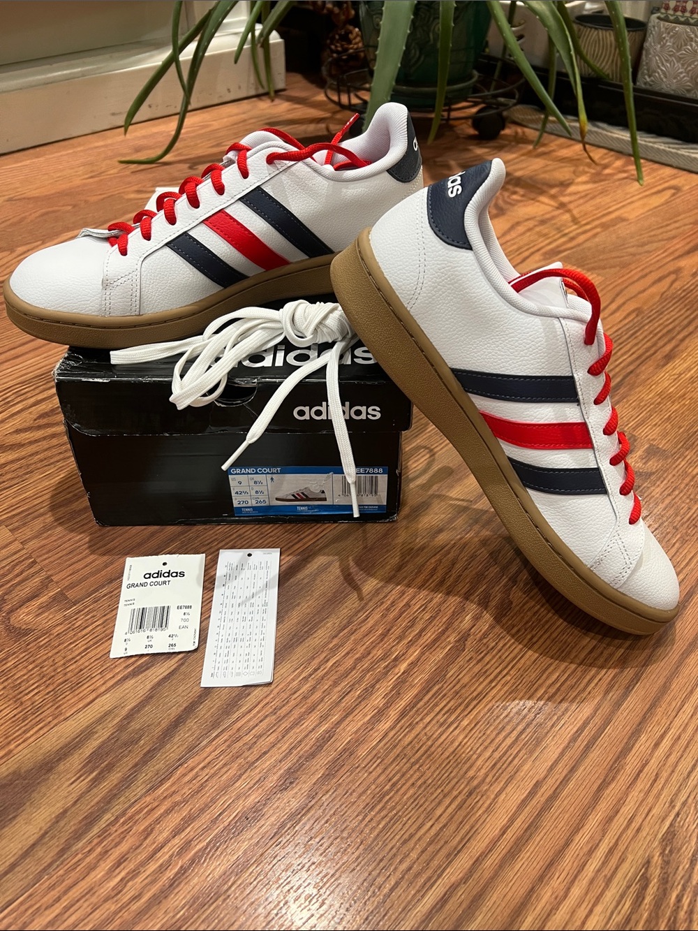 Adidas Men's US9/UK8.5 Grand Court Tennis Shoe EE7888